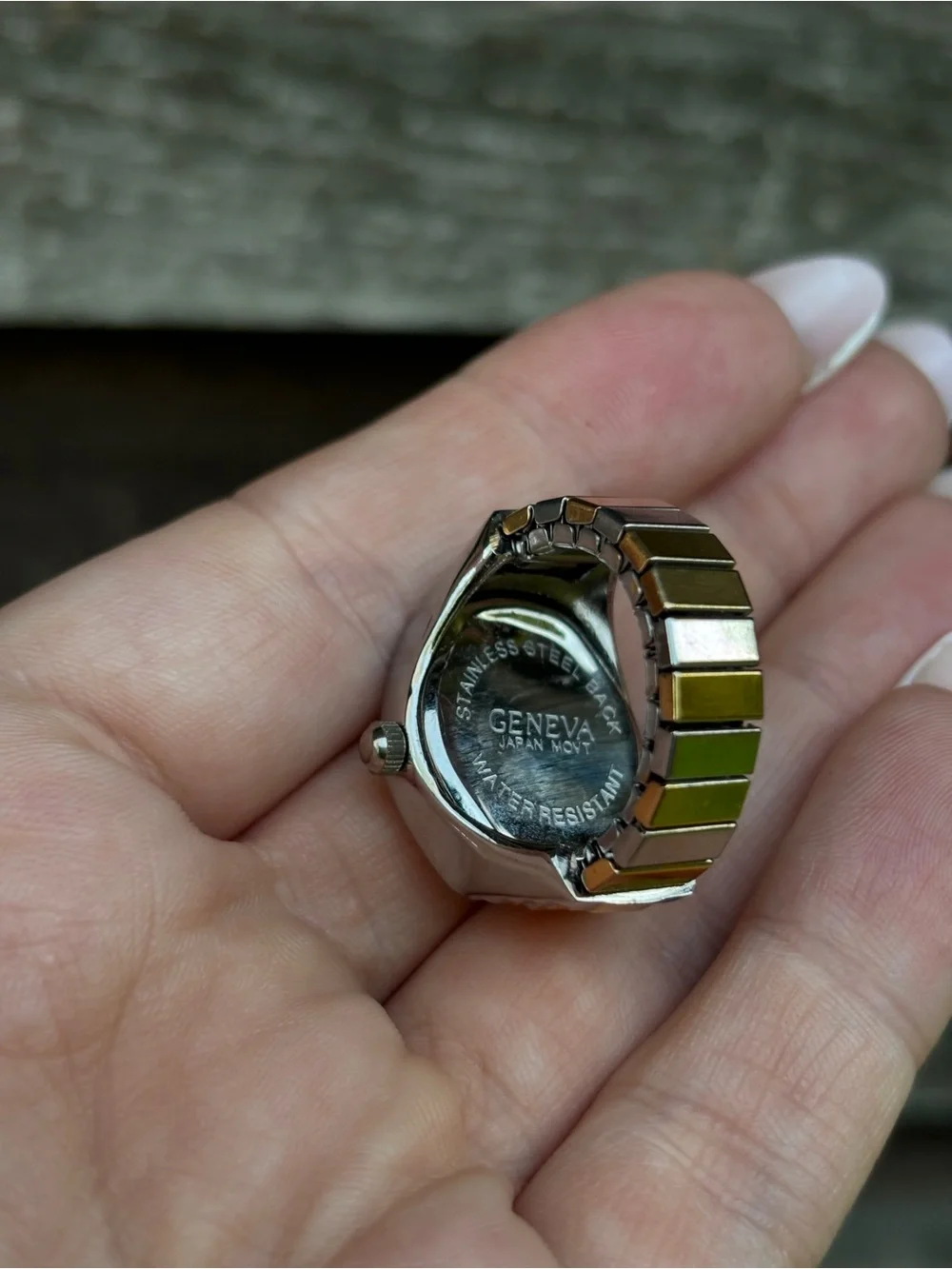 Vintage 90s Stretchy Geneva Ring Watch